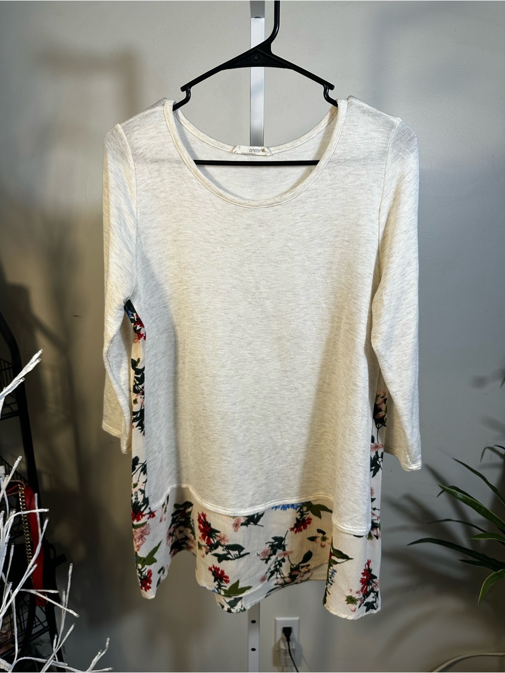 B34. Million Bullpup- Cozy Cream Floral Hem Women's Tunic Top